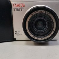 Фотоапарат Olympus C-2000 Z, снимка 2 - Фотоапарати - 30277164