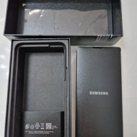 Кутия от Samsung Galaxy S22 с подарък кутия от Galaxy Buds, снимка 2 - Калъфи, кейсове - 44449240