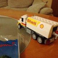 Конструктор Лего - Lego Ferrari 40196 - Shell Tanker polybag, снимка 3 - Конструктори - 39233048