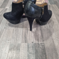 Дамски обувки, снимка 4 - Дамски обувки на ток - 44630685