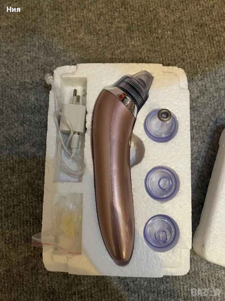 Вакуум уред за премахване на черни точки и заглаждане на кожата, снимка 1