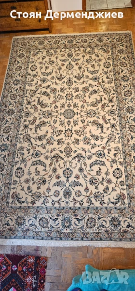 Оригинален персийски килим Наин, снимка 1