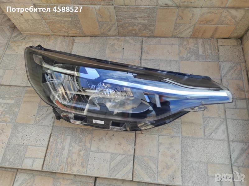 Десен Led фар за Ford Transit Custom MK2 сл.2023г PZ31-13E014-AD, снимка 1