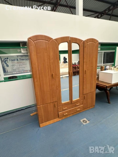 280511 четирикрилен гардероб  180/206см  цена 310 лв -206см висок, 180см широк, 60 см дълбочина -сгл, снимка 1