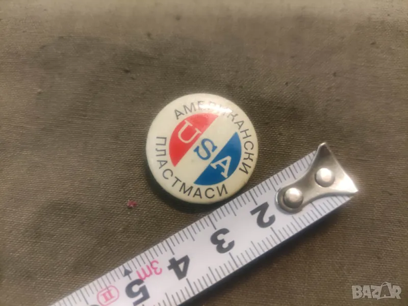 Продавам значка Американски пластмаси USA 1963, снимка 1
