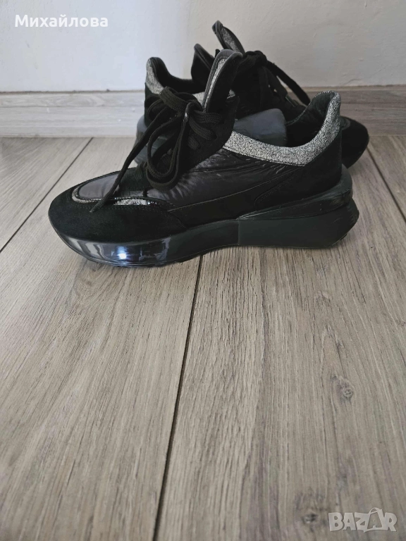 Продавам стилни черни маратонки, снимка 1