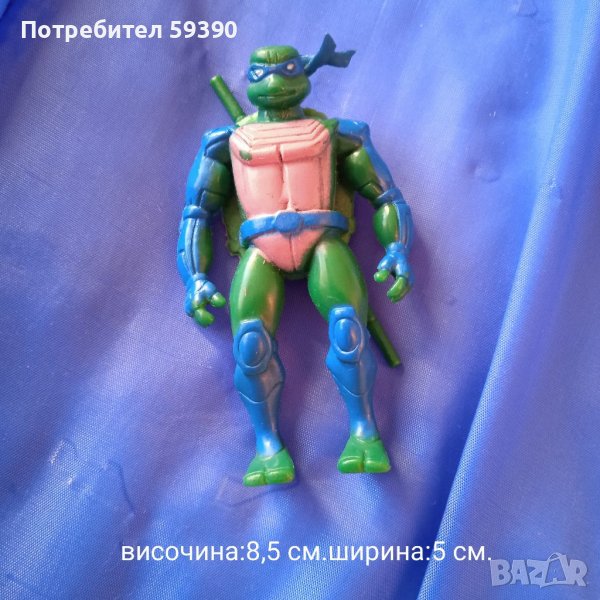 Дребни пластмасови фигурки и коли , снимка 1