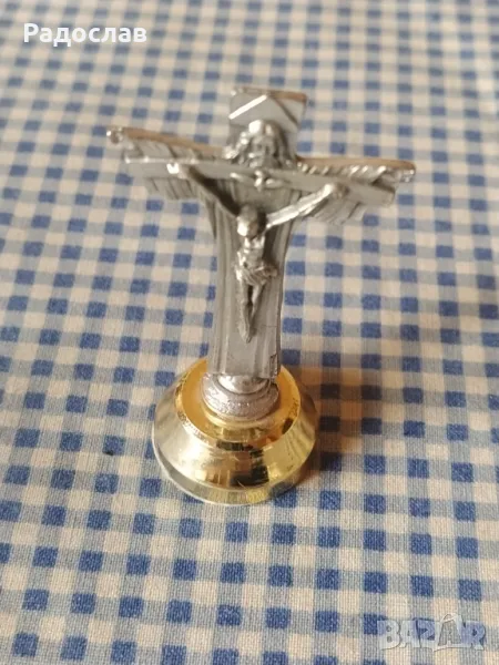 Кръст , разпятие за декорация на таблото на автомобил, снимка 1