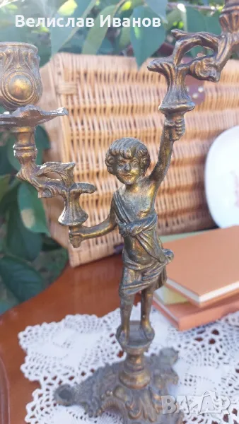 Бронзов бароков свещник в изключително добро състояние, снимка 1