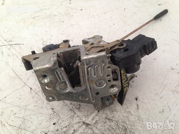 Брава за Mercedes C200 |W202|, /1993-2000/, /предна, дясна/, снимка 1