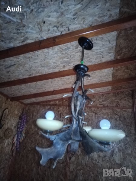 Ръчно изработен таванен полилей от 5 броя еленски рога.  Нестандартен и интересен полилей, който зад, снимка 1