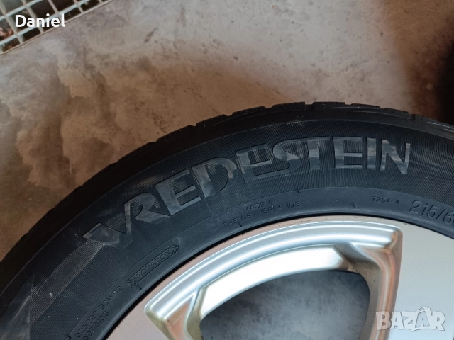 Всесезонни гуми с джанти 215 / 60 / R16, снимка 2 - Гуми и джанти - 52314254