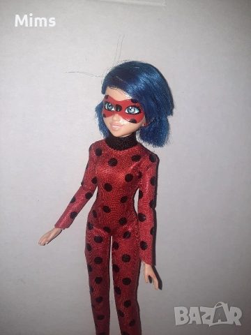 Интерактивна кукла Miraculous Ladybug (Калинката) – Говореща и Светеща!, снимка 2 - Кукли - 54094338