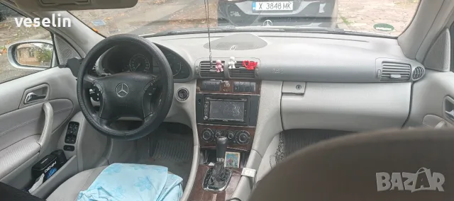 c 220 122 hp 05г., снимка 12 - Автомобили и джипове - 56256389