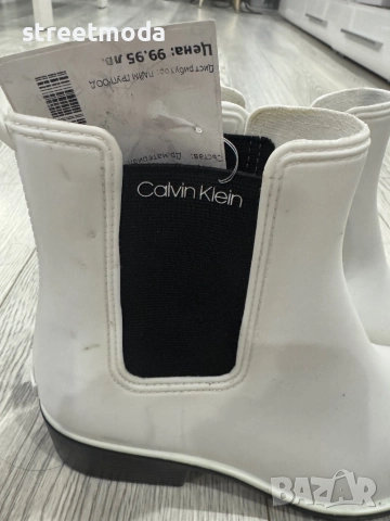 Calvin Klein гумени боти