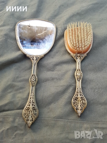 Викториански кралски огледало и четка