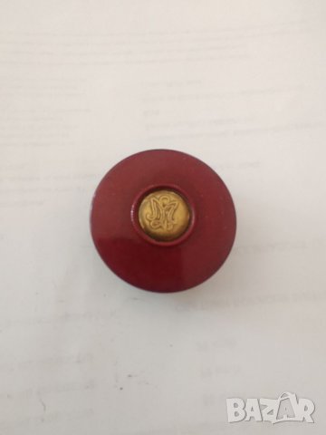 Стара бакелитена кутийка от пудра. 