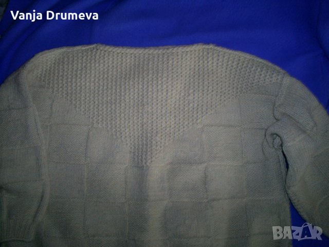 ръчно плетен пуловер от 100 %  домашна вълна, снимка 4 - Блузи с дълъг ръкав и пуловери - 35467192