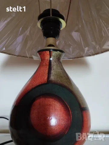 Красива нощна лампа, снимка 3 - Настолни лампи - 47392372