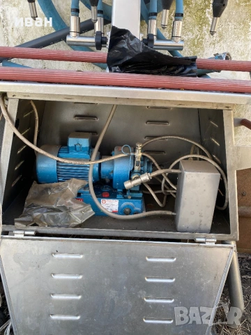 Пълначно - Дозираща Машина с 4 дюзи, снимка 2 - Други машини и части - 54128857