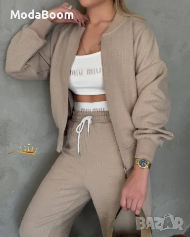 Miu Miu дамски комплекти , снимка 2 - Комплекти - 48452319