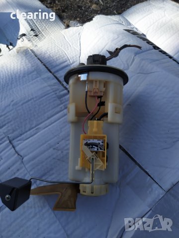 Горивна помпа Тойота Ярис, снимка 2 - Части - 30709569