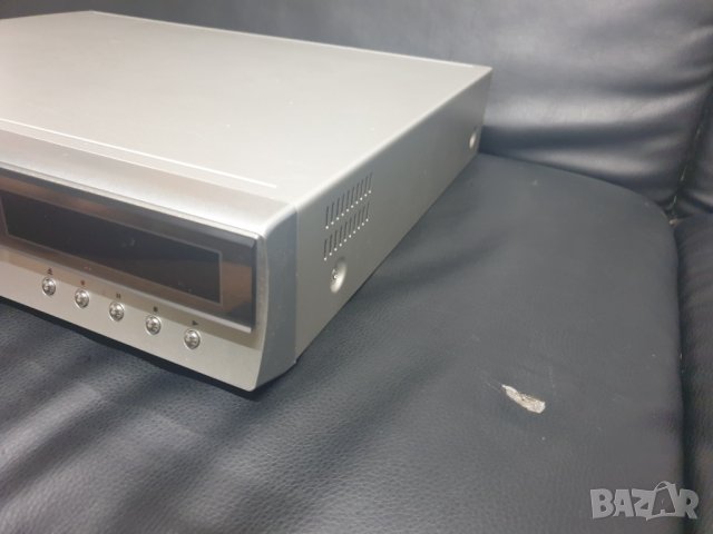 Записващо ДВД / DVD Video Recorder Toshiba RD-XS30 с HDD 80gb. Като се включи изписва алерт за 1 мин, снимка 3 - Плейъри, домашно кино, прожектори - 38043291