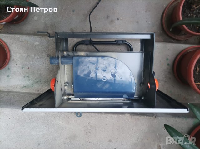 Настолен циркуляр Ferm 800W, снимка 3 - Циркуляри - 42841874