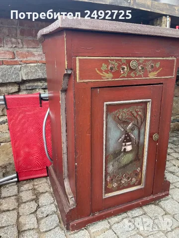 Шкаф малък, нощно шкафче масив ръчно рисуван от Дания, снимка 2 - Шкафове - 50008998