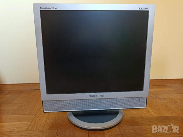 LCD Монитор с TV тунер, снимка 1