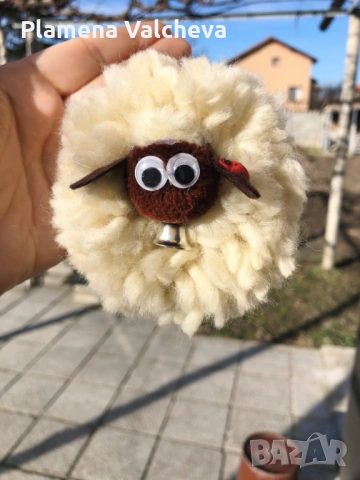 Качествени вълнени мартеници, снимка 6 - Други - 53010653