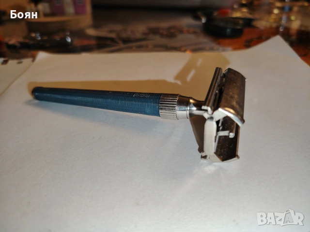 Комплект ретро бръсначка, снимка 2 - Антикварни и старинни предмети - 53895975