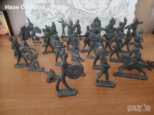 Оловни войници, снимка 4 - Антикварни и старинни предмети - 39858066
