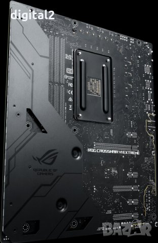 Gaming Дънна платка ASUS ROG CROSSHAIR VI Extrreme AM4 AURA RGB Нова , снимка 10 - Дънни платки - 32057470