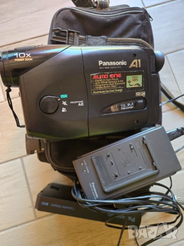 Продавам камера , снимка 2 - Аналогови камери - 50675743