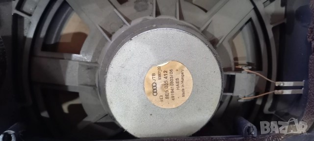 Субуфер Audi A4 B6 sedan, снимка 2 - Части - 51550420