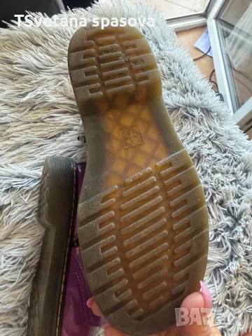 оригинални кожени ботуши Dr.Martens, снимка 2 - Дамски боти - 55803815