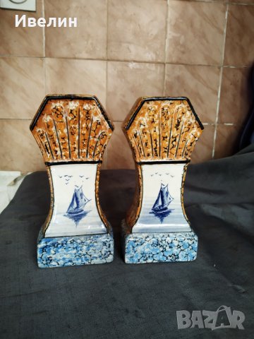 две порцеланови вази-комплект