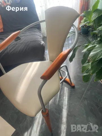 стъклена маса с масивни дървени елементи и метал+8 стола, снимка 2 - Маси - 49053616