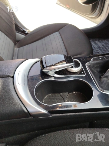 Mercedes-benz C180 , снимка 11 - Автомобили и джипове - 53895212