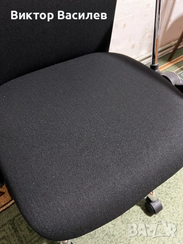 Офис стол, неразличим от нов, снимка 2 - Столове - 53112549