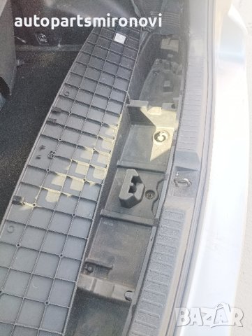 На части, Корола Версо 2.0 116ка, снимка 2 - Автомобили и джипове - 44415918