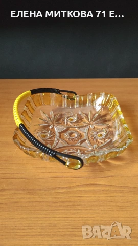 Бонбониера от кристално стъкло, снимка 2 - Чинии - 53929371