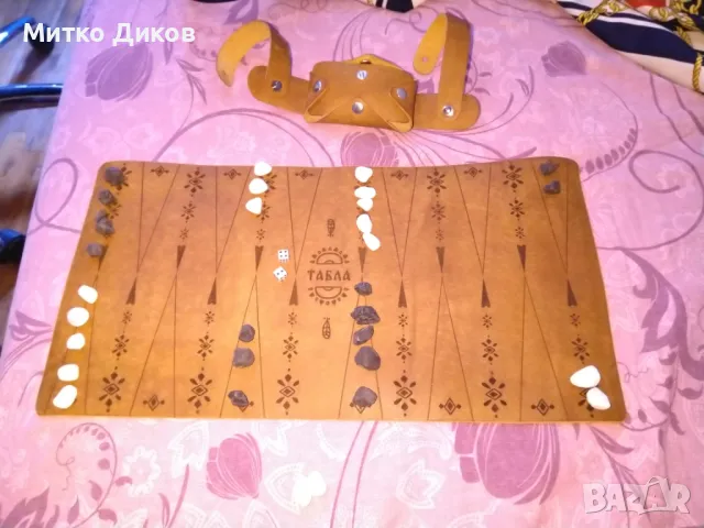 Табла естествена кожа нова с чашка на Vatev Leather 383х203мм сгъната 22х5см, снимка 2 - Шах и табла - 50113367