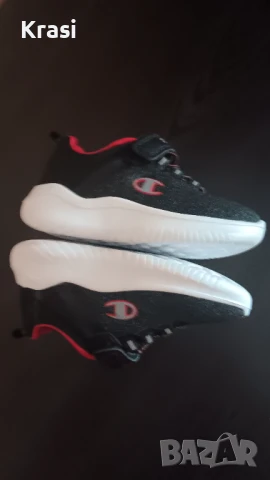 Нови олекотени маратонки , снимка 2 - Детски маратонки - 51232488