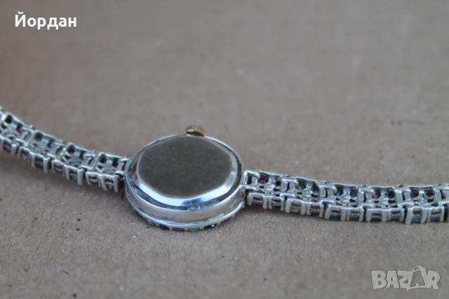 Дамски сребърен часовник ''Vialux'' с полускъпоценни камъни, снимка 13 - Дамски - 51331152