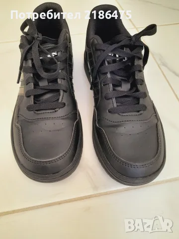 Дамски маратонки Adidas , снимка 4 - Маратонки - 56340873