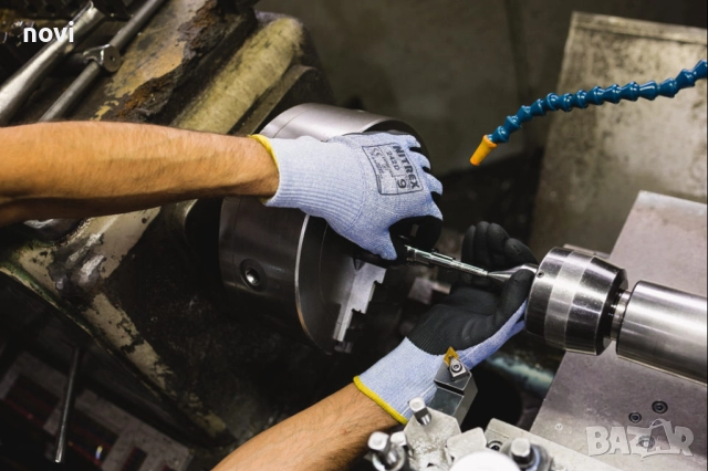 Работни ръкавици Unigloves NITREX 242D (Ниво на срязване D), снимка 4 - Други машини и части - 52669777