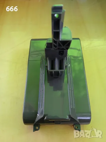 Батерия за прахосмукачка DYSON., снимка 5 - Друга електроника - 55976818