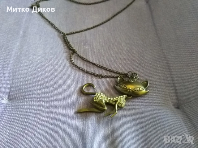 Медальон верижка котка с камъчета, снимка 2 - Колиета, медальони, синджири - 51835244